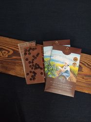 Шоколад молочный с ягодами черники, открытка, 85 гр