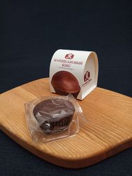 Марципановый кекс в молочном шоколаде "Тётушка Дора", 70 гр